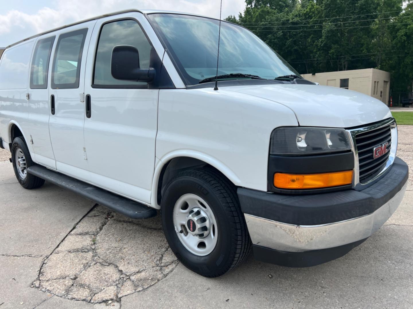 2017 White /Grey GMC Savana (1GTW7AFF2H1) with an 4.8 V8 engine, Automatic transmission, located at 4520 Airline Hwy, Baton Rouge, LA, 70805, (225) 357-1497, 30.509325, -91.145432 - 2017 GMC Savana Cargo Van 4.8 V8 Gas, 166K Miles, Power Windows & Locks , Cold A/C, Tow Pkg. No Accidents But Small Dent In Door. FOR INFO PLEASE CONTACT JEFF AT 225 357-1497 CHECK OUT OUR A+ RATING WITH THE BETTER BUSINESS BUREAU WE HAVE BEEN A FAMILY OWNED AND OPERATED BUSINESS AT THE SAME LOCAT - Photo#3